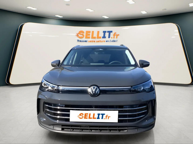 31500466_03_hd